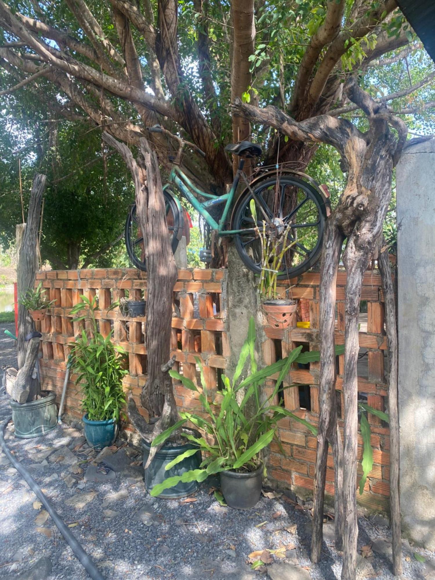 Homestay Tay Xa Trang Bom Екстер'єр фото