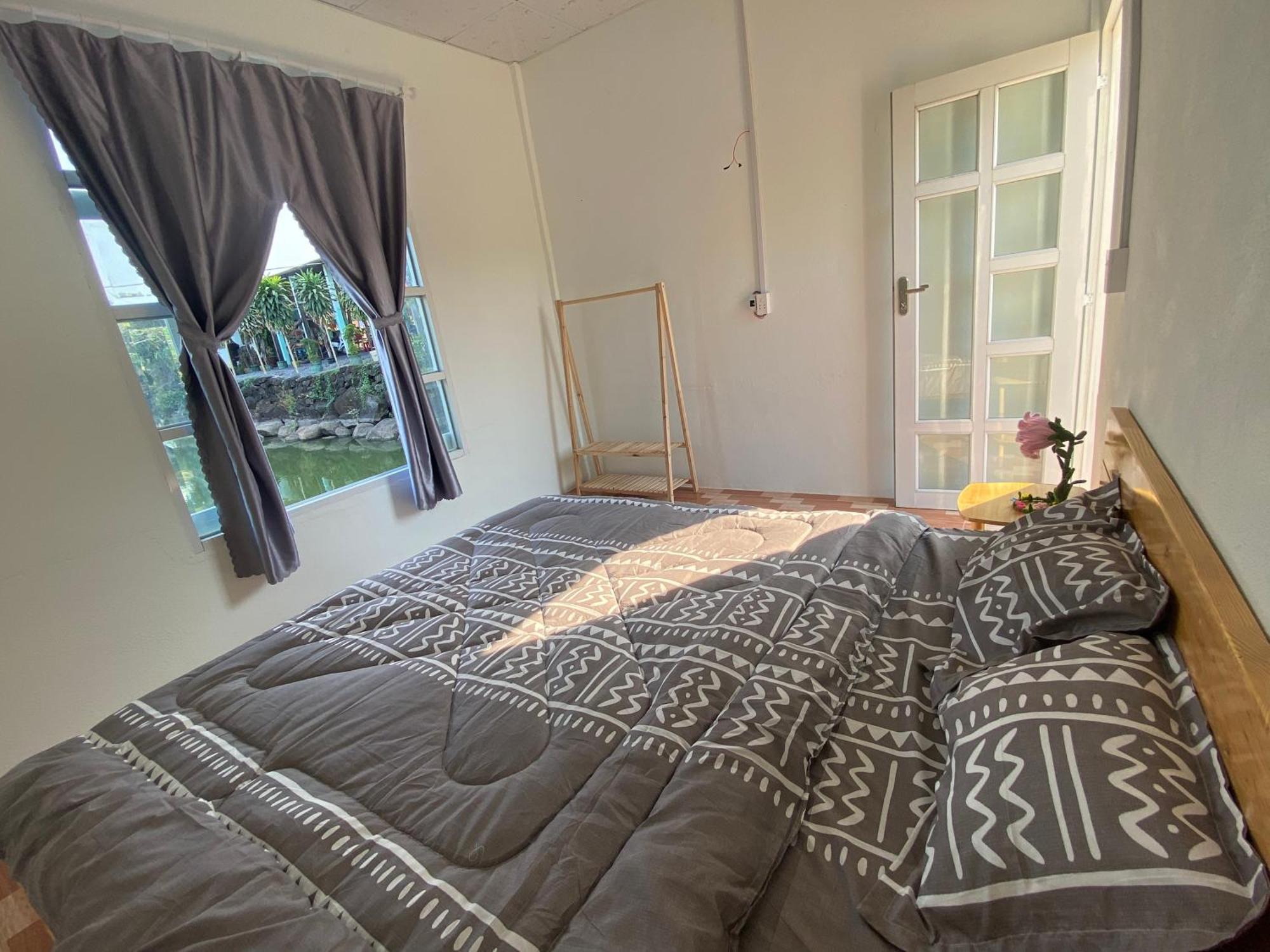 Homestay Tay Xa Trang Bom Екстер'єр фото